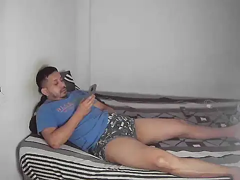 JonatanBail online show from February 8, 11:35 pm