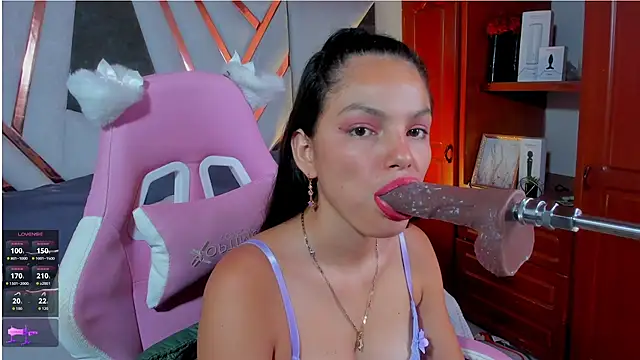 isa kolins online show from March 26, 12:14 pm