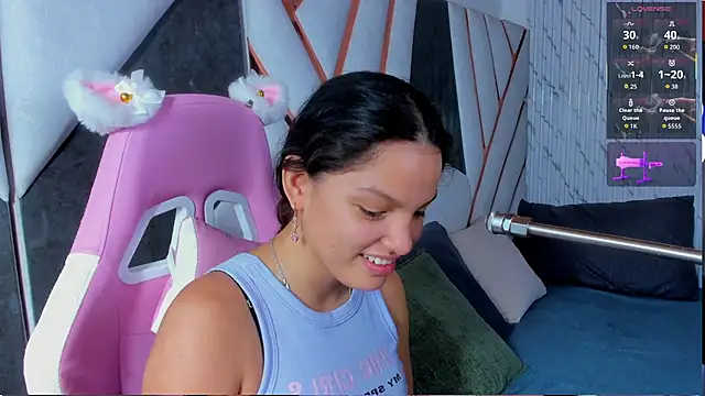 isa kolins online show from June 13, 2:26 pm