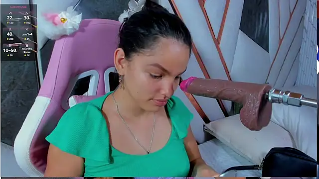 isa kolins online show from June 10, 11:22 am