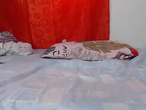 Snapshot of Emily_dirty26 chatting on February 26, 8:31 pm Emily dirty26 online show from February 26, 8:31 pm