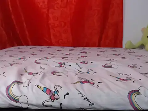 Snapshot of Emily_dirty26 chatting on February 6, 8:27 pm Emily dirty26 online show from February 6, 8:27 pm