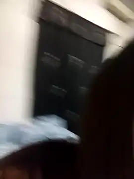 dieciochoyundia online show from March 16, 3:14 am