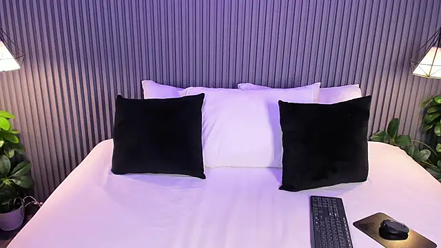 Yalezka  online show from March 29, 4:58 am