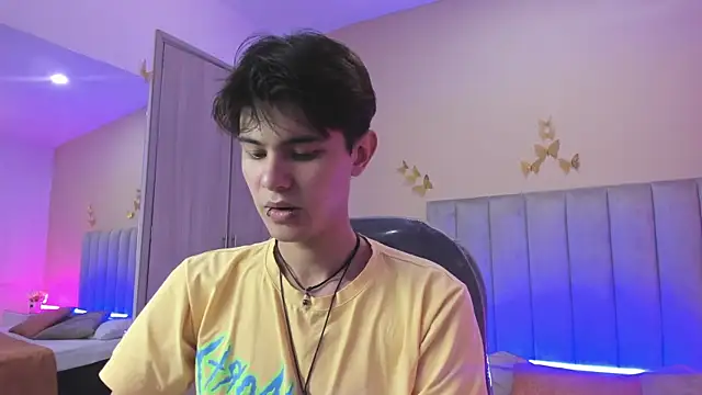 Derek Sinn online show from March 19, 7:58 pm