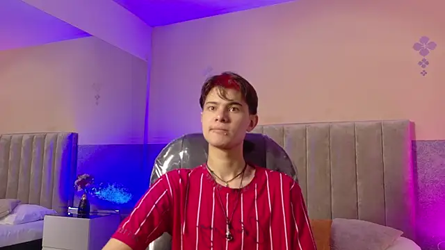 Derek Sinn online show from March 31, 7:38 pm