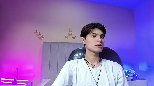 Derek Sinn online show from March 21, 8:02 pm