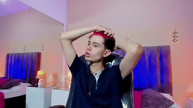 Derek Sinn online show from March 28, 7:59 pm