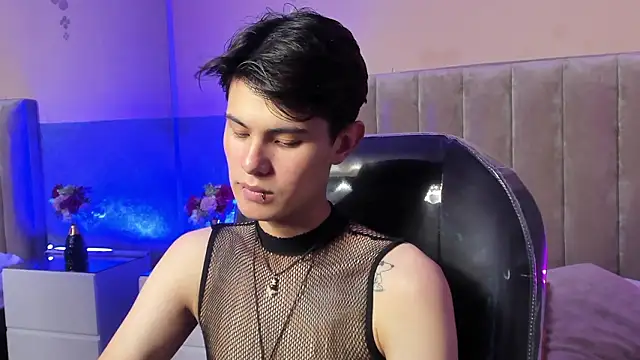 Derek Sinn online show from March 14, 7:53 pm