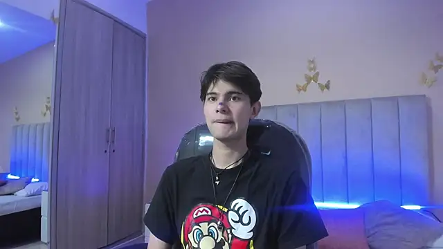 Derek Sinn online show from March 20, 7:48 pm