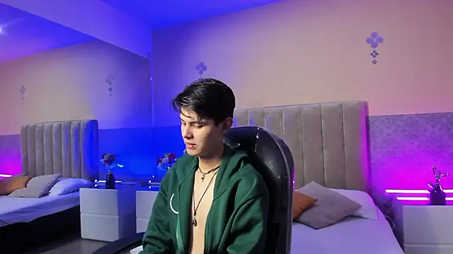 Derek Sinn online show from March 15, 2:02 pm