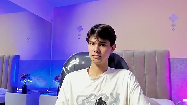 Derek Sinn online show from March 24, 12:38 pm