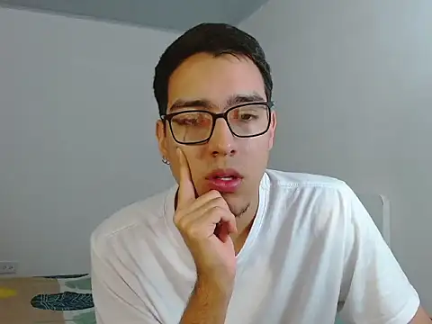 NickFin online show from April 26, 2:25 pm