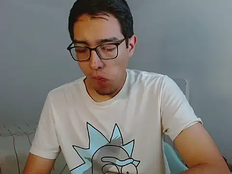 NickFin online show from June 1, 3:33 pm