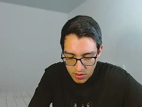 NickFin online show from May 29, 11:44 pm