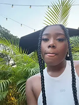 Snapshot of AinaraSaenz chatting on May 14, 11:02 pm AinaraSaenz online show from May 14, 11:02 pm