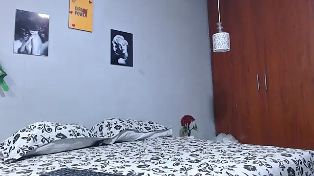 arianna rossi11 online show from March 26, 12:58 pm