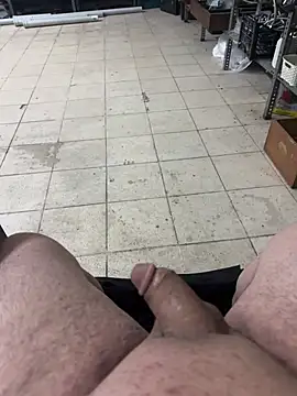 Snapshot of Can3438q chatting on February 11, 10:31 pm Can3438q online show from February 11, 10:31 pm