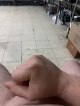 Snapshot of Can3438q chatting on February 21, 8:33 pm Can3438q online show from February 21, 8:33 pm