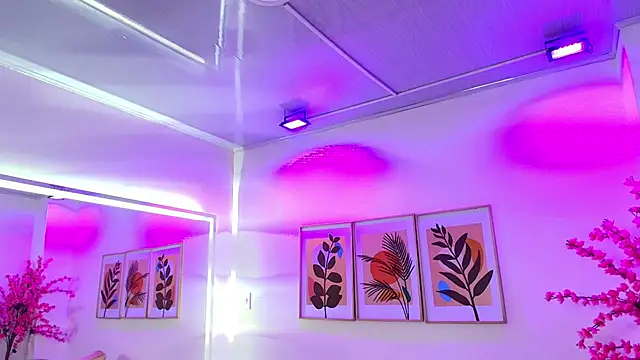 Madisson pitman online show from March 13, 3:55 am