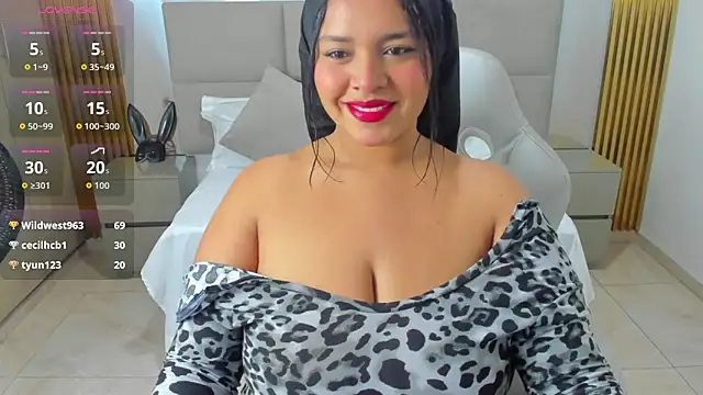 Nasira sultan online show from March 4, 2:19 am