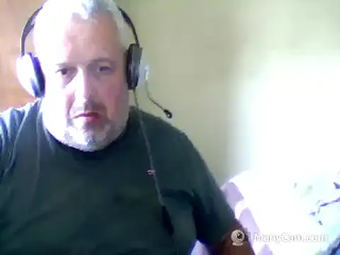 swichcassanesi online show from April 18, 12:07 pm