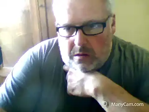 swichcassanesi online show from June 3, 12:50 pm
