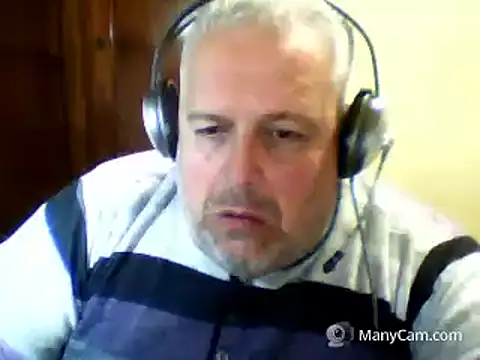 swichcassanesi online show from April 12, 9:07 pm