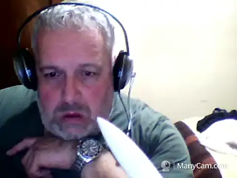 swichcassanesi online show from April 17, 7:38 pm