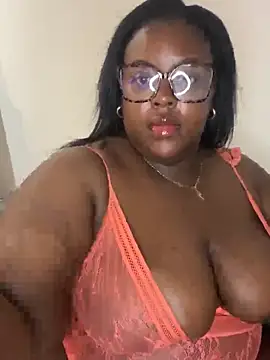 BouncyBBW online show from June 6, 10:37 pm