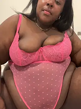 BouncyBBW online show from February 8, 9:23 pm