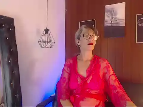 Snapshot of laurasofia45 chatting on February 27, 3:40 am laurasofia45 online show from February 27, 3:40 am