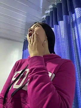 Tammy8 online show from April 8, 5:47 pm