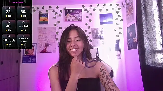IvyStone  online show from May 9, 8:12 pm