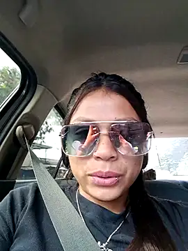 Tatianna Loove  online show from May 15, 2:37 pm