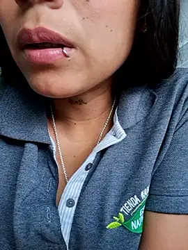 Tatianna Loove  online show from April 29, 3:05 pm