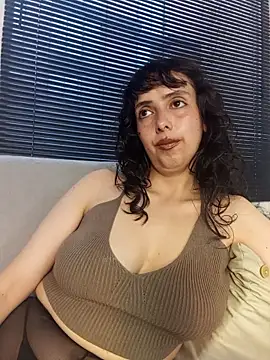 Eva Err online show from March 18, 9:59 pm