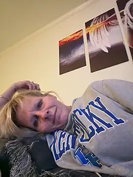 FireAfterDark online show from February 19, 6:10 am