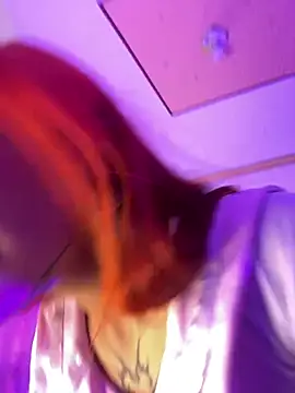 suky pou online show from April 13, 8:24 pm