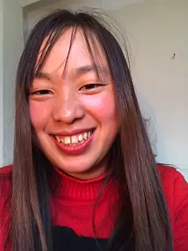 honeyyy110 online show from February 3, 5:16 am