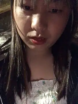 honeyyy110 online show from February 8, 2:37 pm