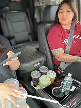 KittyTatts online show from February 14, 9:15 pm