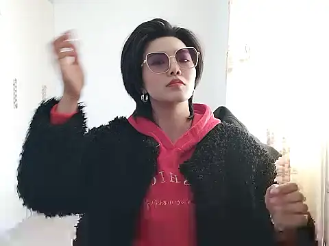 Snapshot of Nikishine chatting on February 4, 3:56 am Nikishine online show from February 4, 3:56 am