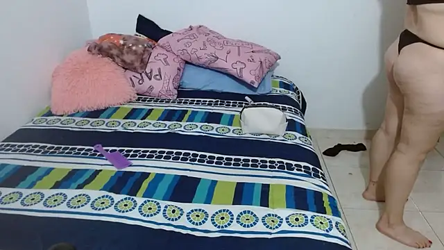 daniela pra online show from March 12, 2:28 am