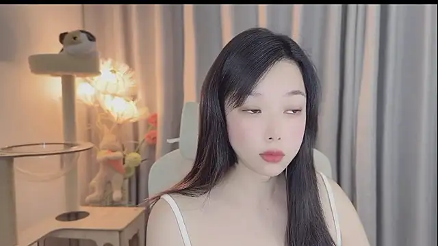 Yumi yuni online show from May 6, 1:20 am