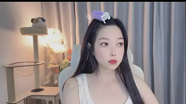Yumi yuni online show from May 4, 1:42 am