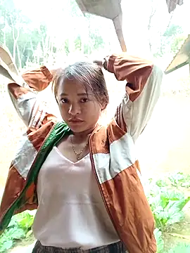 Snapshot of sushi-asa chatting on February 12, 3:39 am sushi-asa online show from February 12, 3:39 am