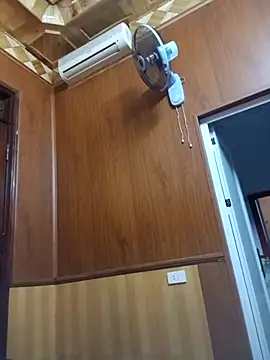 Snapshot of sushi-asa chatting on March 3, 5:58 am sushi-asa online show from March 3, 5:58 am