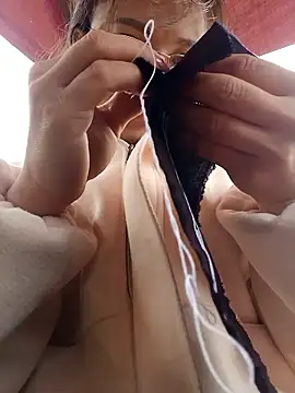 Snapshot of sushi-asa chatting on February 19, 7:05 am sushi-asa online show from February 19, 7:05 am