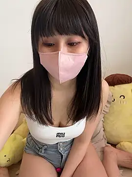 Snapshot of Mitsuki__jp chatting on June 7, 2:17 am Mitsuki jp online show from June 7, 2:17 am